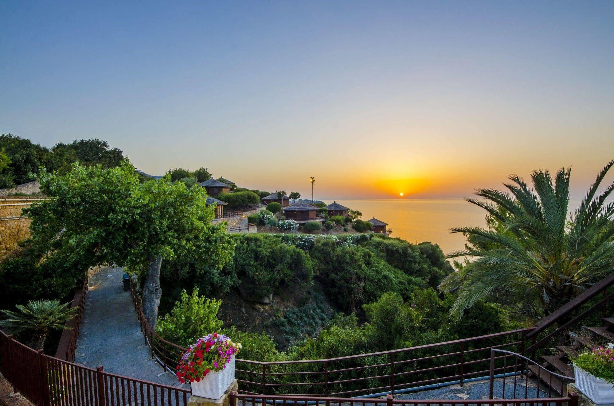 Calanica Resort Cefalù Exterior foto